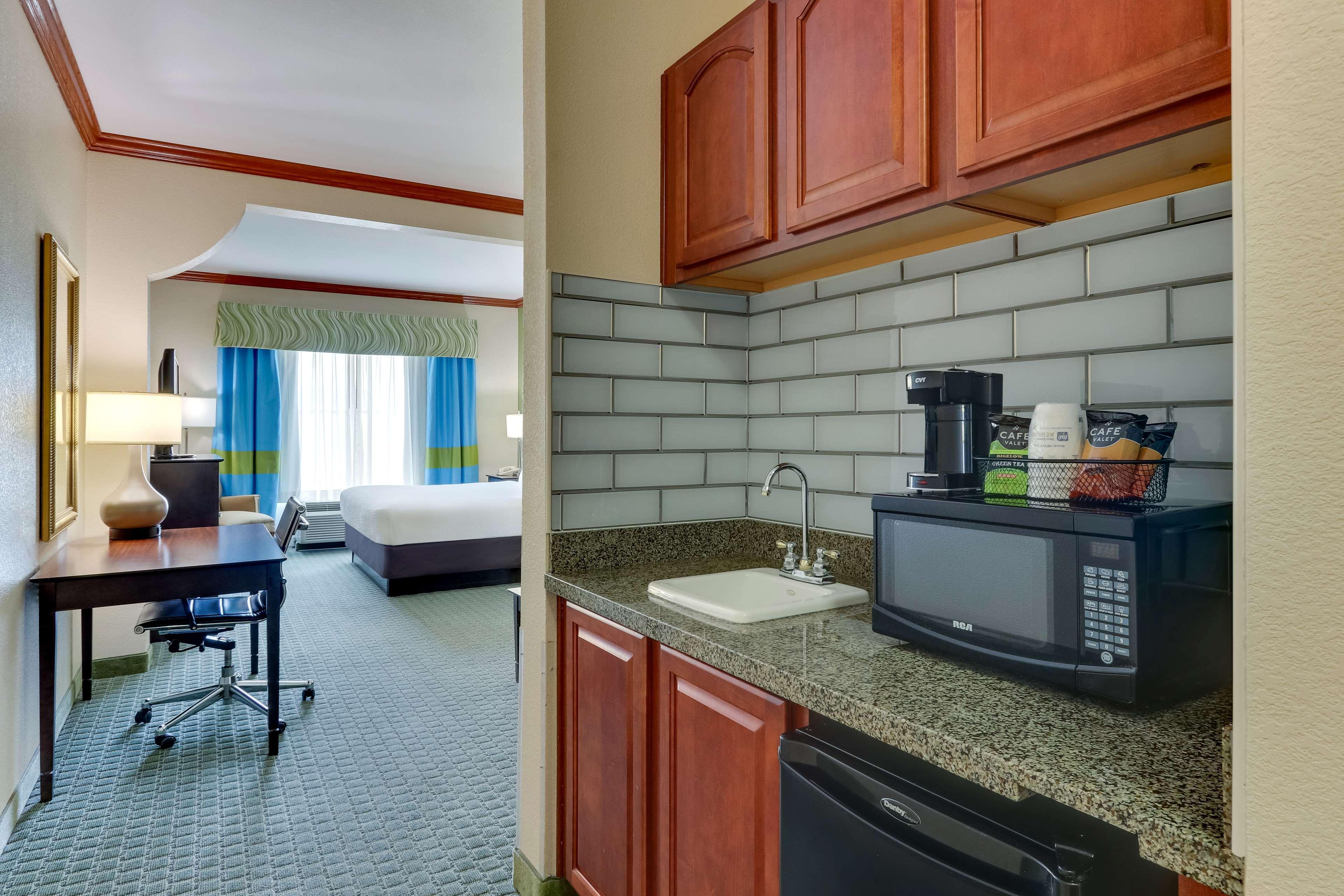 Comfort Inn & Suites Waco Extérieur photo