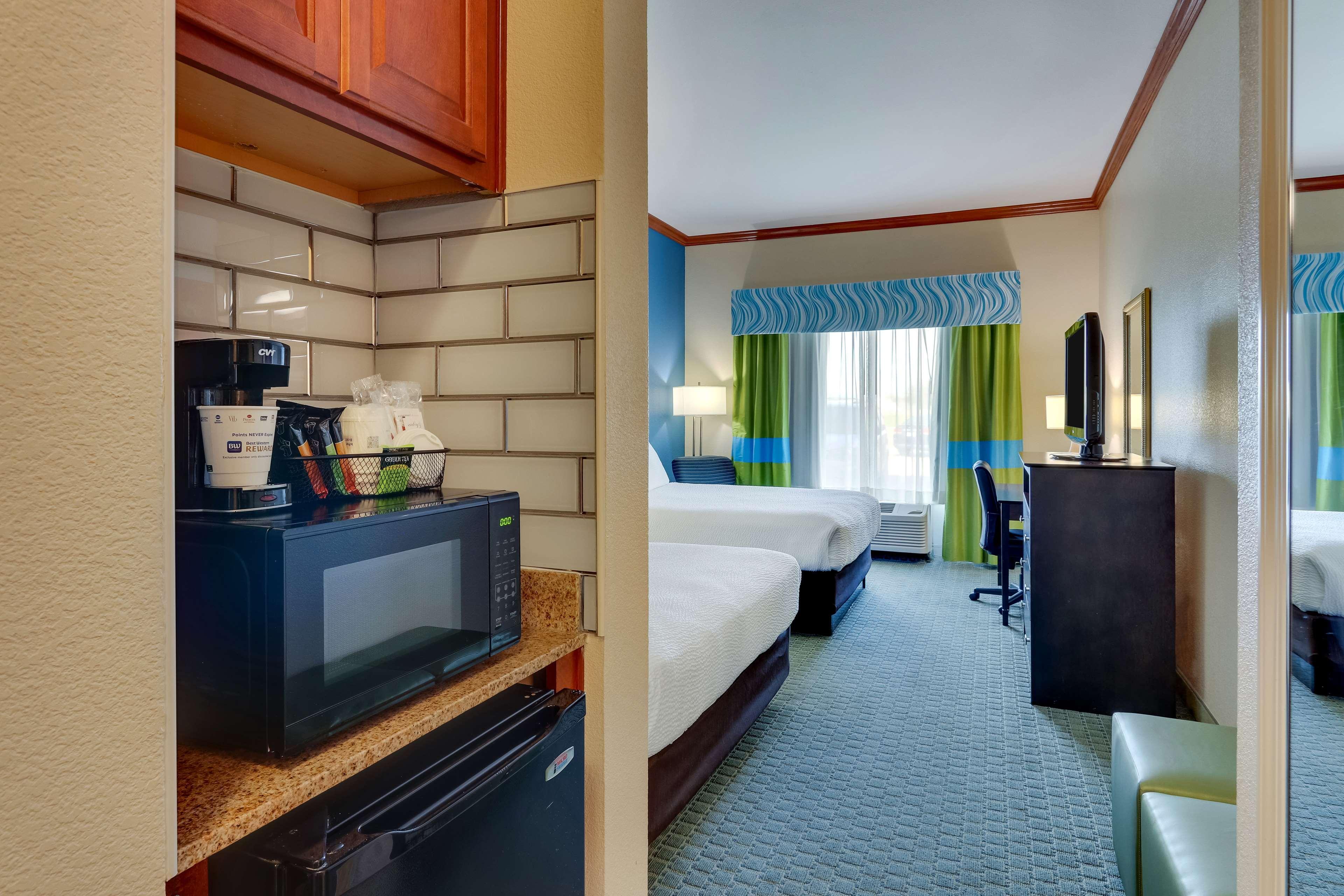 Comfort Inn & Suites Waco Extérieur photo